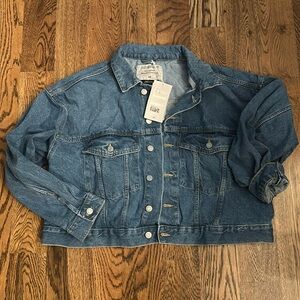 H&M 90’s Denim Jacket NWT